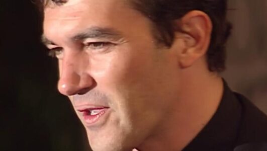 Они потрясли мир Антонио Бандерас 07.11.2025 Rufilm.ORG Они потрясли мир Антонио Бандерас 07.11.2025