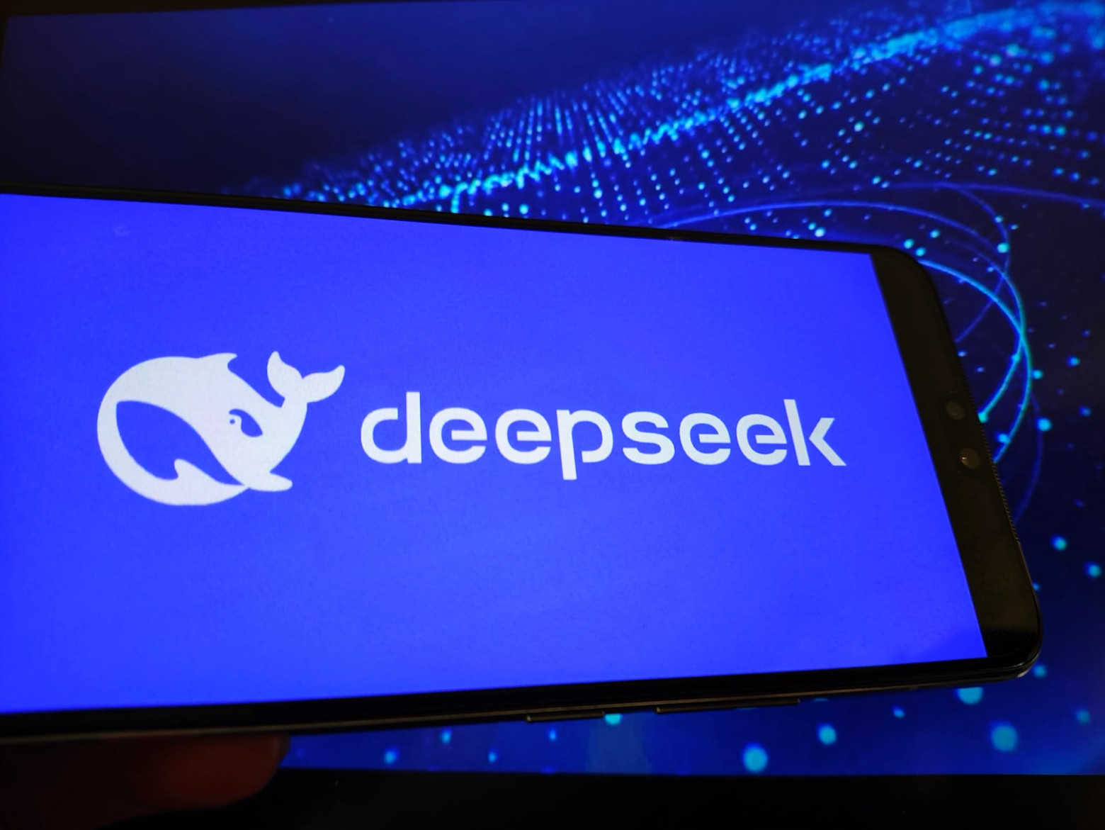 DeepSeek обновился — в чате модель называет себя «предрелизной версией V4»