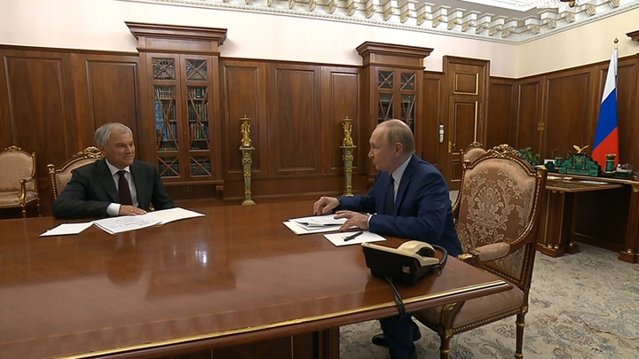 Путин провел встречу с Володиным в Кремле