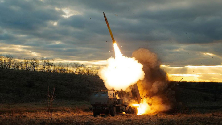 Депутат Колесник: "Орешником" можно бить по системам HIMARS и Storm Shadow
