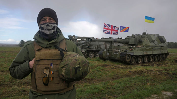 Telegraph: Британия может объявить 50-дневную кампанию по вооружению Украины