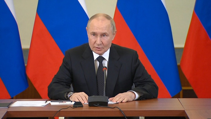 The Guardian: Путин разочарован несложившимися отношениями с Трампом