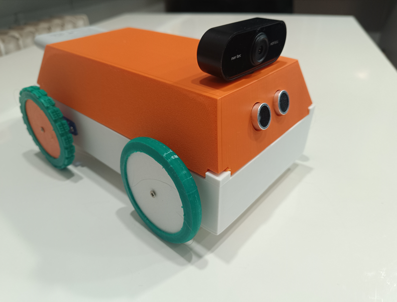 Мой робот научился слушать, злиться и даже краснеть (как я прокачал AGI-робота до уровня «почти человек»)