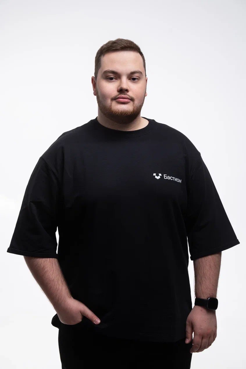 «Нейросеть, мы тебя отключим»: интервью о взломе LLM и реальной цене ИИ-инструментов