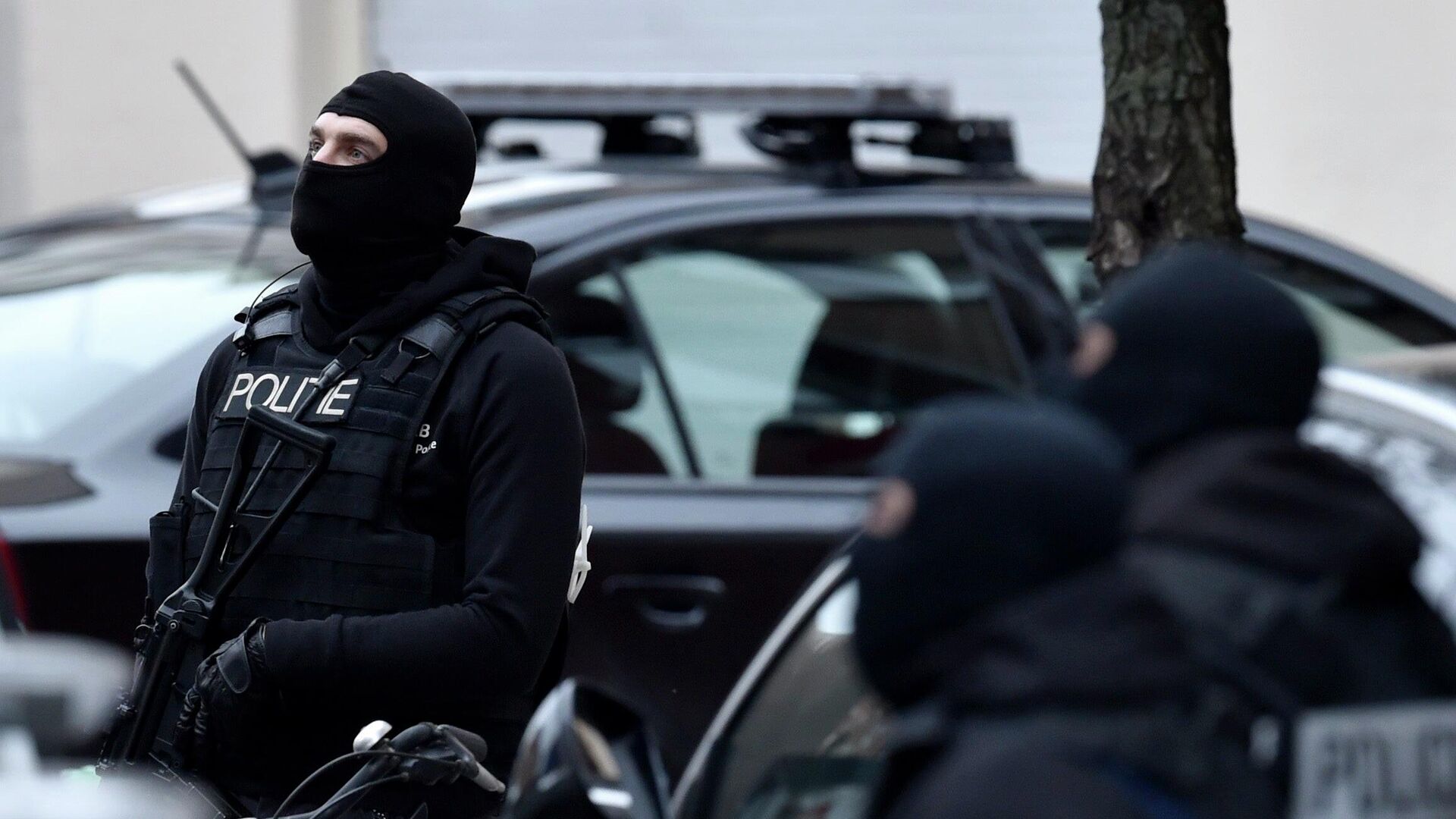 Во французский офис X пришли с обыском