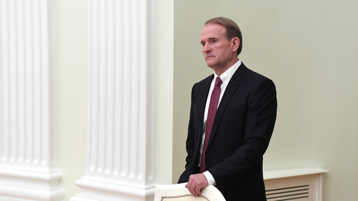 Медведчук: перед Зеленским поставили задачу передать США главные активы Украины