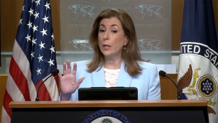 Госдеп: США сохраняют приверженность дипломатическому урегулированию на Украине