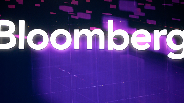 Bloomberg: ЕС не имеет права оплачивать оружие для Украины
