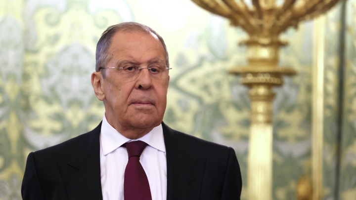Лавров: почти вся Европа оказалась в русофобском угаре
